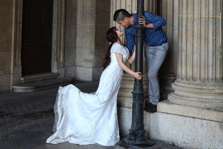 写真撮影とビデオによるパリセンターでの提案