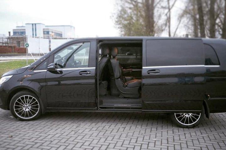 Taxi Aeroporto di Bruxelles  Gand (da 1 a 8 POSTI)