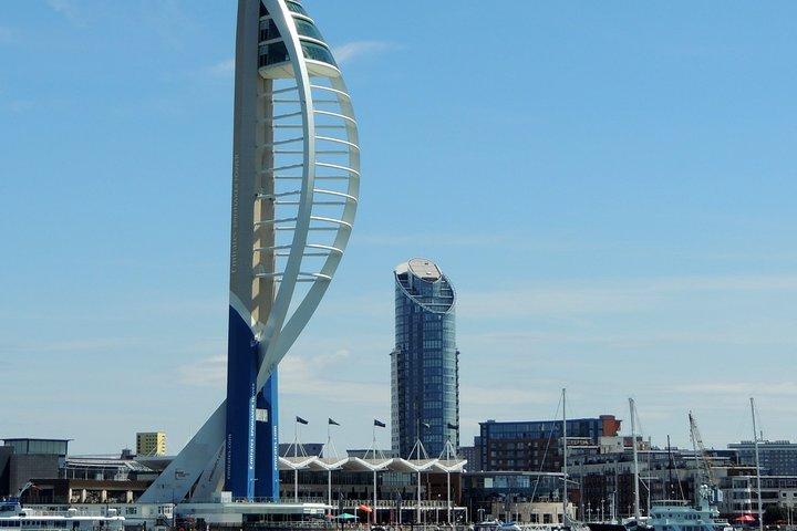 ポーツマス国際空港とロンドンガトウィック空港への/からのプライベートトランスファー