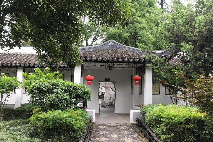 上海市の見どころと朱家角古代の町のプライベートツアーとランチ