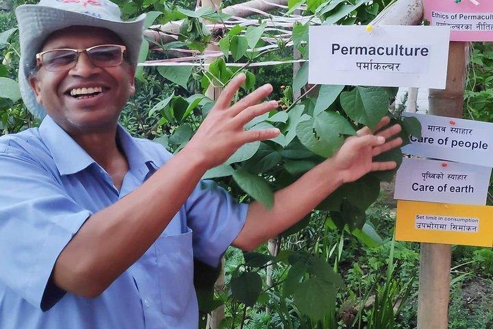 Erleben Sie die Permaculture Organic Farm Tour in der Nähe von Kathmandu