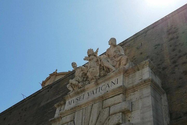 Vatican Priority Entrance with Sistine Chapel & Museum Tour