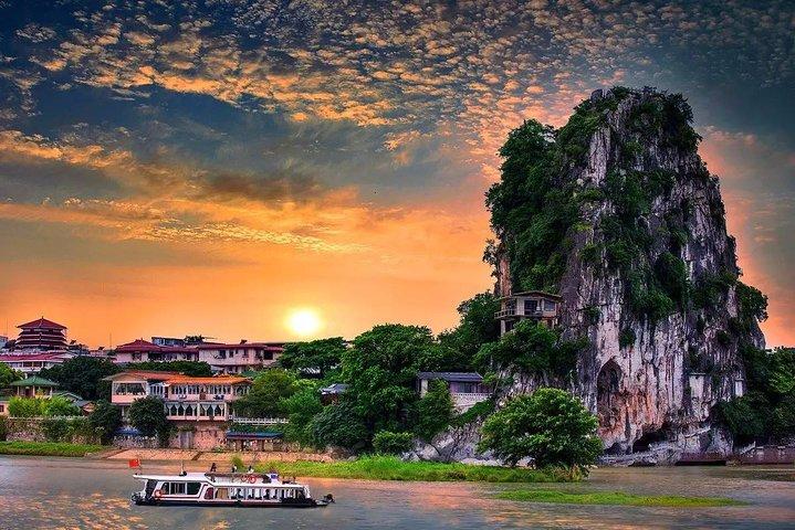 Excursión privada de 6 días a China Highlights desde Nanjing: Beijing, Xi'an y Guilin