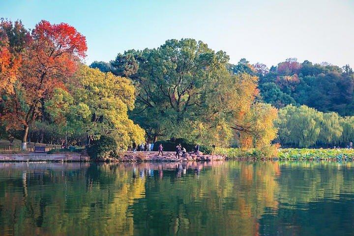 Hangzhous höjdpunkter muslimsk dagstur: West Lake, Phoenix-moskén och Qinghefang