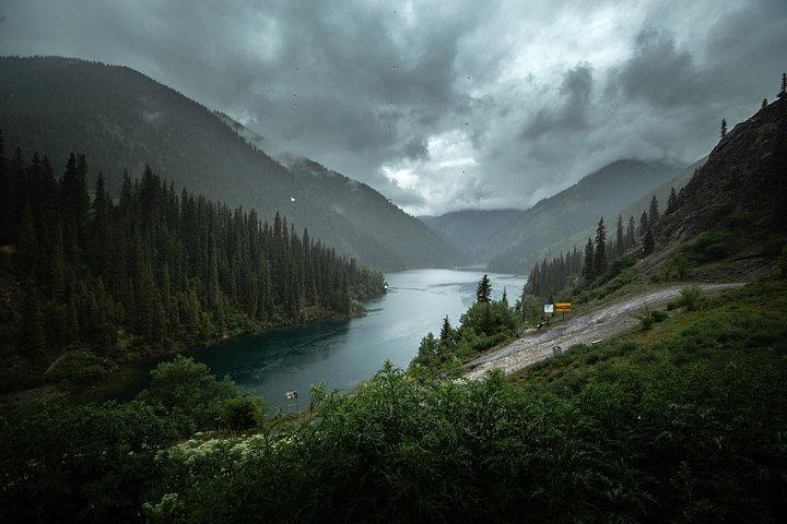 Almaty to Karakol sightseeing SUV-tour
