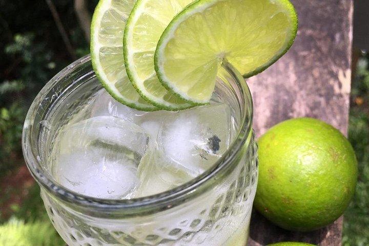 Pedra do Sal: Samba Party & Caipirinhas with Transfer