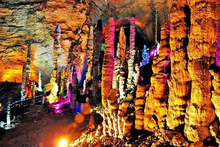 Discovery Day Tour a Yellow Dragon Cave, Baofeng Lake e Xibu Street