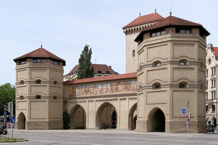 Private Munich Old Town Tour with Local Guide & Breakfast Option