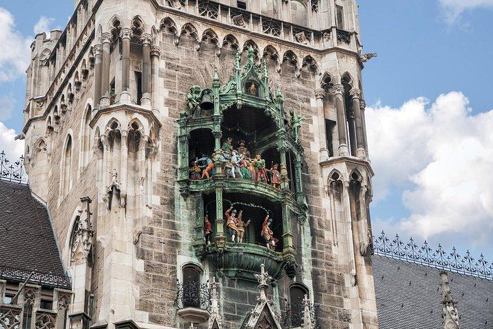 Private Munich Old Town Tour with Local Guide & Breakfast Option