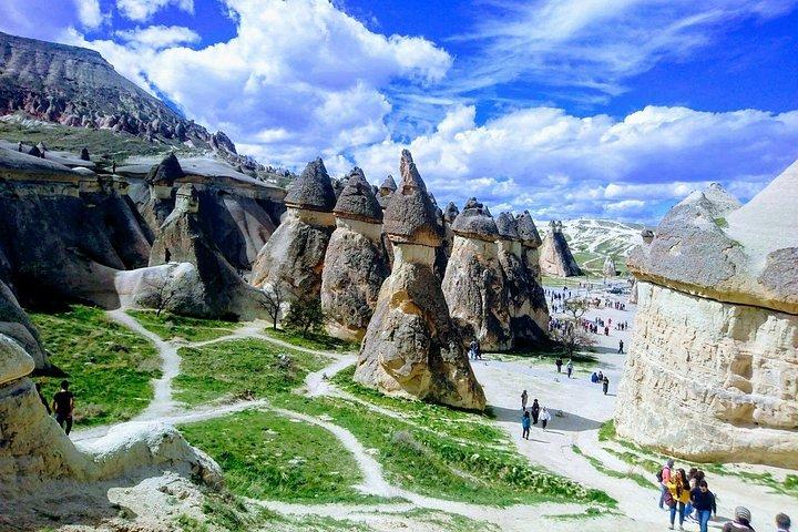 イスタンブールからの2日間のカッパドキアツアー