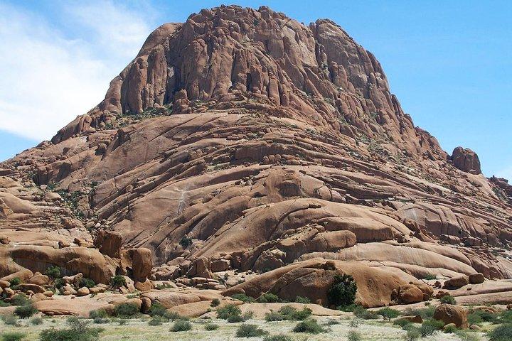 Private Tour in Walvis Bay Archaeological Spitzkoppe Route