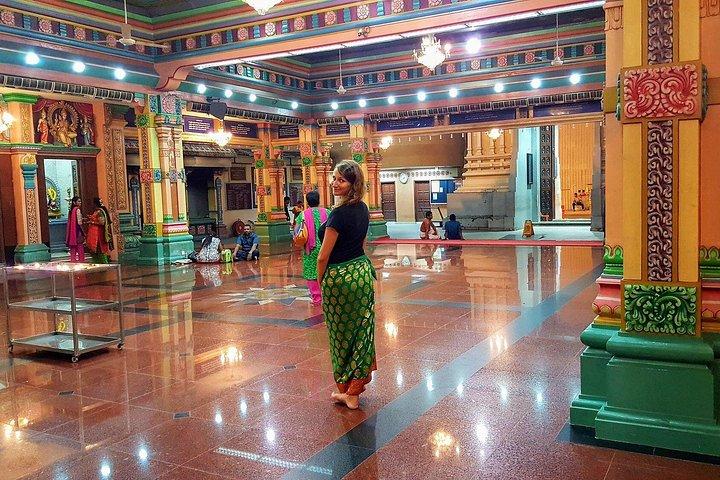 KUALA LUMPUR NOTED LANDMARKS TOUR with Dinner at KL Tower