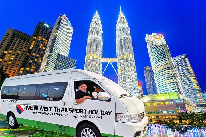 ~Chauffeur: Kuala Lumpur to Singapore Van Transfer
