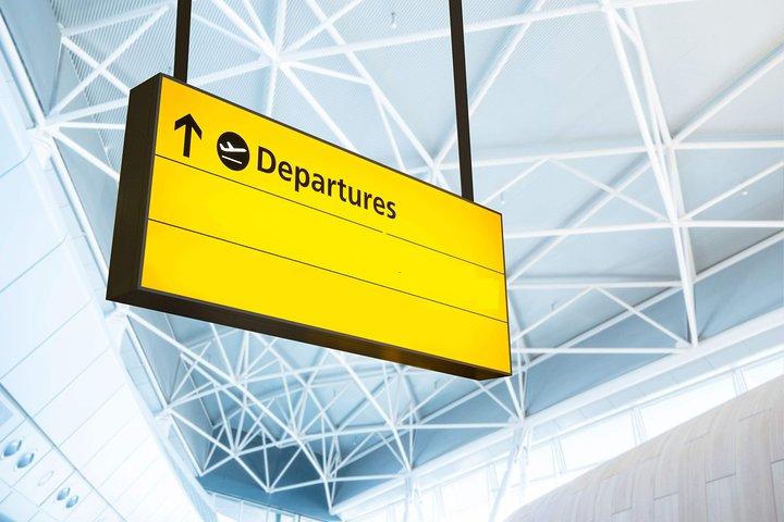 Traslado privado al aeropuerto de Shanghai Pudong desde Hangzhou