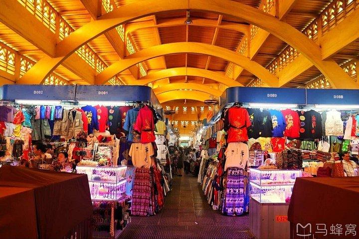 プノンペン市内一日ツアー