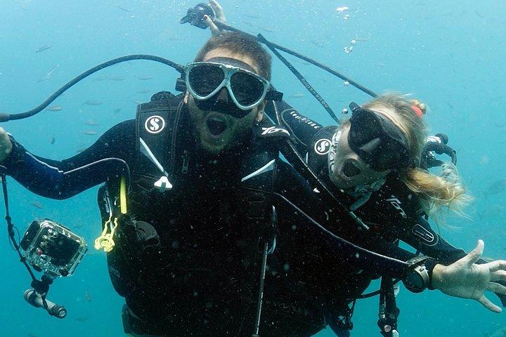プーケットでのスキューバダイビング－1日ツアー（3ダイブ、すべて込み）