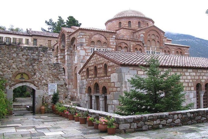 Delphi Full Day Tour