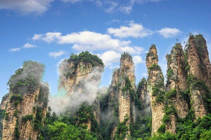 2-tägige private Tour nach Zhangjiajie von Shanghai mit dem Flugzeug mit Unterkunft
