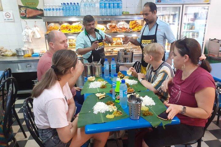 Petit déjeuner n'importe qui? Excursion culinaire matinale à Kuala Lumpur