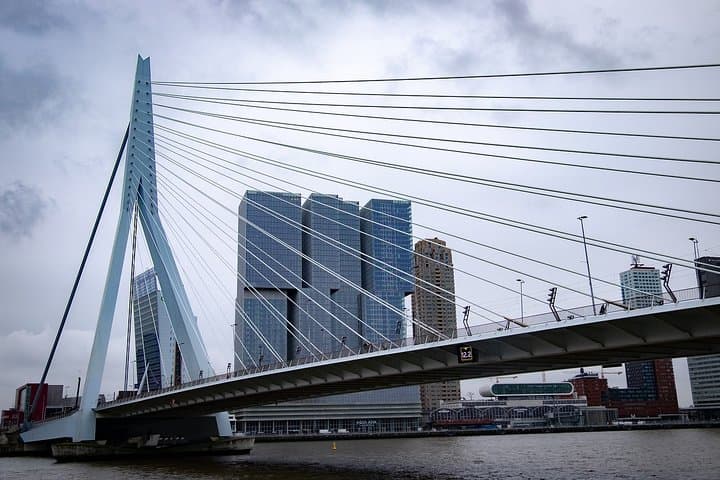Private Transfer from Amsterdam city center to Rotterdam