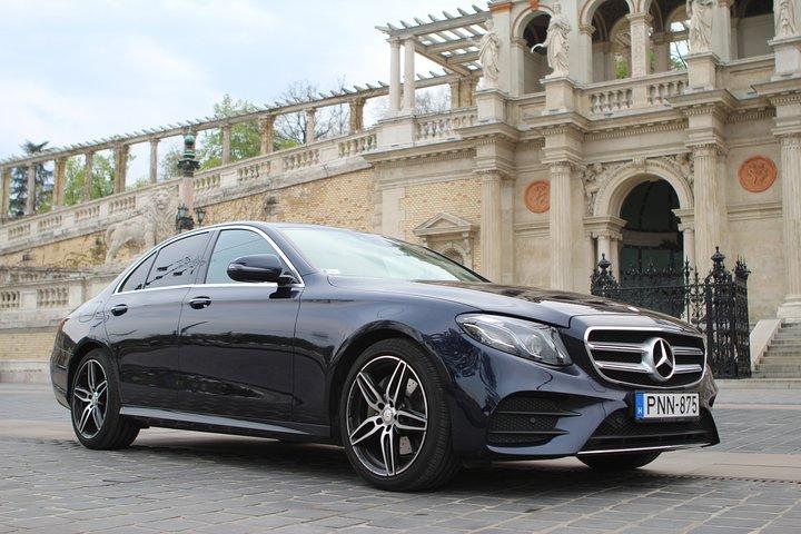 Budapest - Vienna Private Car Transfer
