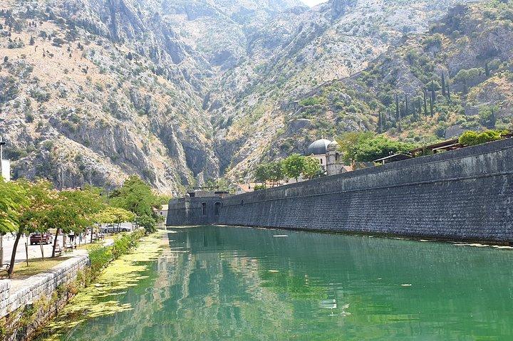 Excursion privée de luxe au Monténégro : Kotor & Porto Montenegro