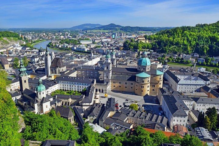 Excursión privada de un día desde Múnich al casco antiguo de Salzburgo con almuerzo