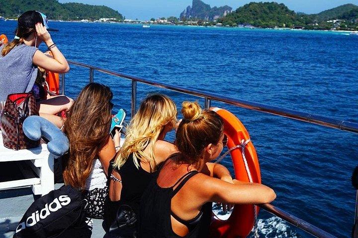 Krabi à Koh Phi Phi en ferry avec transfert de ramassage
