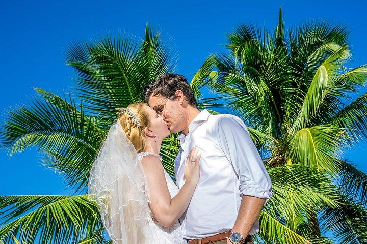 Montego Bay Photographer LLC - Kevin Wright