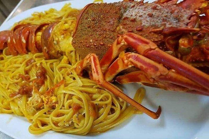 ミケーネ ナフプリオ エピダウロス (ウォーター フロントのレストランでの昼食付き)