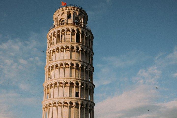 PISA MEZZA GIORNATA: da Firenze in minivan con biglietto Torre Pendente