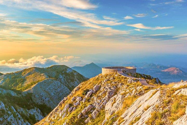 Lovcen Mountain, Njegoš Mausoleum, Cetinje Heldagstur fra Kotor eller Budva