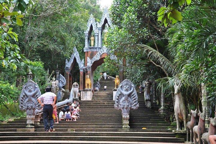 3 días de ciclismo en Angkor con Kulen Mountian Private Tour