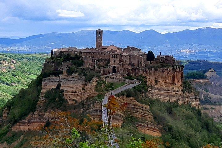 TRANSFER PRIVADO de Florença a Roma com paradas em Orvieto e Civita Bagnoregio