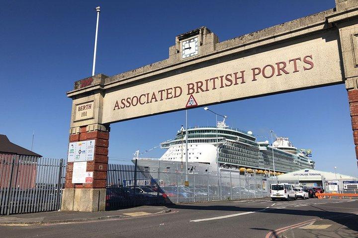 Transfer de Southampton Cruise Port de / para London City e todos os aeroportos de Londres