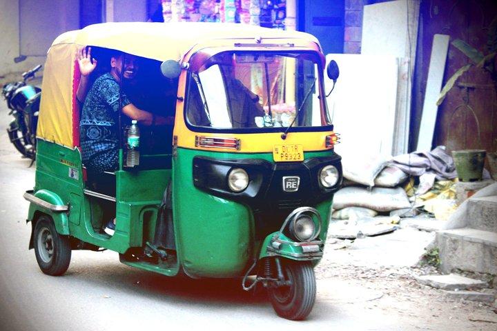 La experiencia de Tuk Tuk: Un paseo por Old Delhi