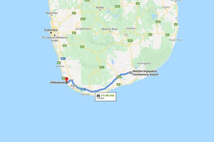 Transfert privé de l'aéroport de Mattala (HRI) à la ville d'Hikkaduwa