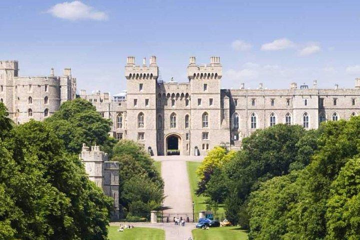 Visite privée du château de Windsor, de Stonehenge et de Bath