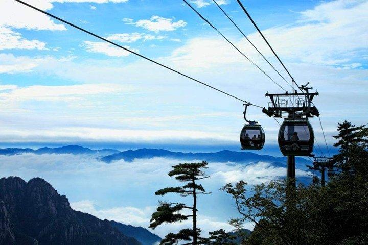 新幹線による南京からの2日間の黄山山と西逓村のプライベートツアー