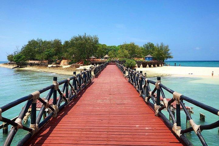 Excursion privée d'une journée complète au lagon bleu et au banc de sable à Zanzibar