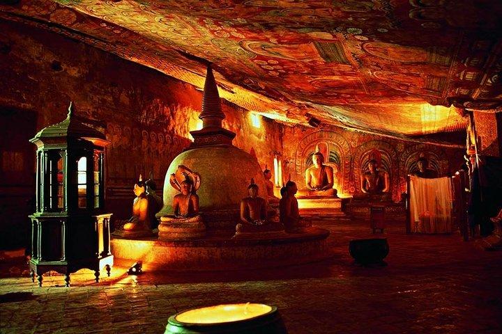 Aeroporto do Sri Lanka (BIA CMB) para Dambulla Pickup and Drop | Transferência Privada