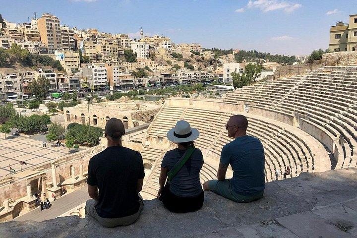 Guided Tour Jerash and Amman with light lunch
