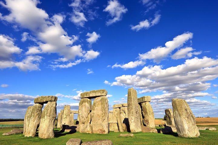 Stonehenge Tour de meio dia de Londres com entrada