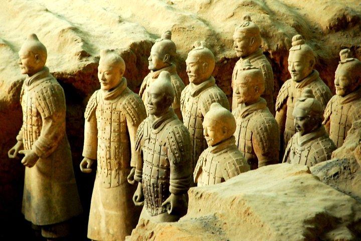 All Inclusive Xi'an Private Day Tour mit Terrakotta-Kriegern und Stadtmauer