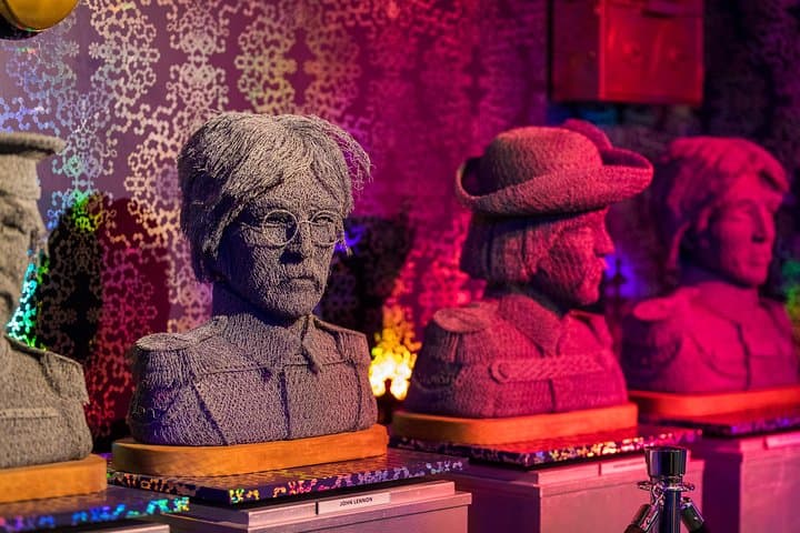 Ripley's Believe It or Not Amsterdam & 1-Hour Canal Cruise