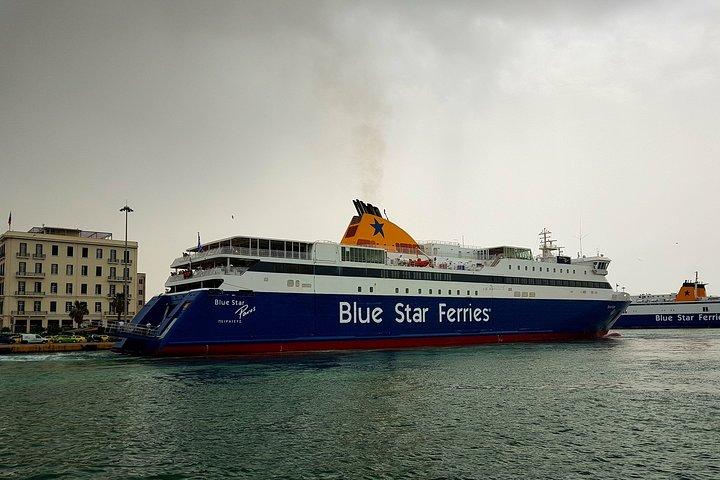 アテネ空港からピレウス クルーズ ターミナルへ - メルセデス E クラス ワゴンで移動