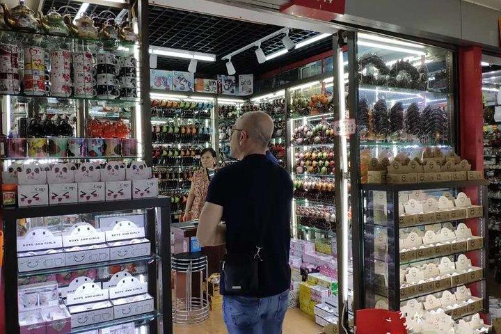Excursión privada de un día a Yiwu Int'l Trade City desde Hangzhou con opción de devolución