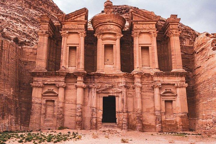 Destaques de 4 dias / 3 Petra, Wadi Rum, Mar Vermelho e Mar Morto