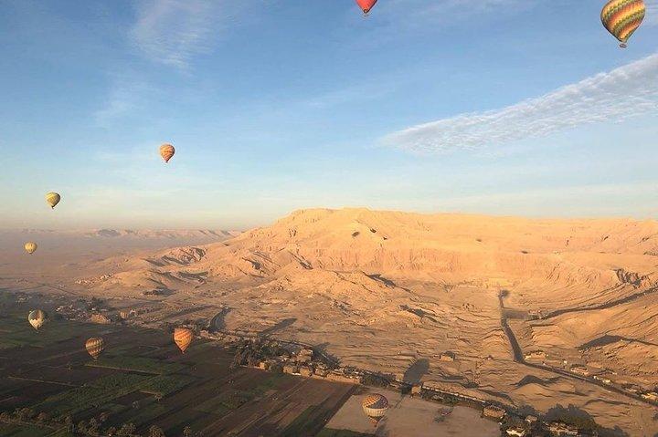 D'Hurghada: excursion d'une journée pour visiter Louxor et la vallée des rois