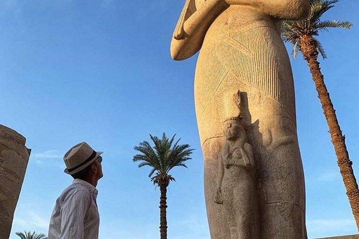 D'Hurghada: excursion d'une journée pour visiter Louxor et la vallée des rois